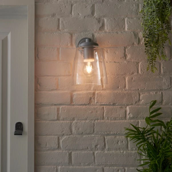 Dunelm Hickory Outdoor Wall Light 4 Dunelm Hickory Outdoor Wall Light - Image 4