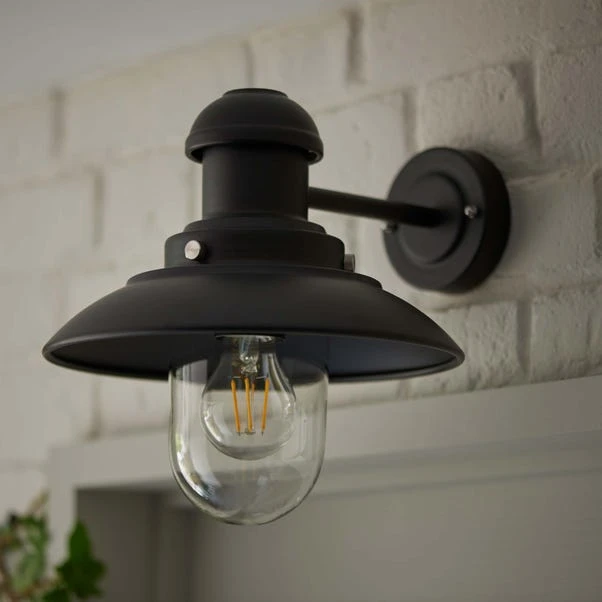 Vogue Lighting Vogue Preston Outdoor Wall Light Black 2 Vogue Lighting Vogue Preston Outdoor Wall Light Black - Image 2