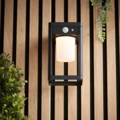 Vogue Lighting Vogue Clayton Outdoor Solar PIR Wall Light -Home Lighting 30789774 alt03